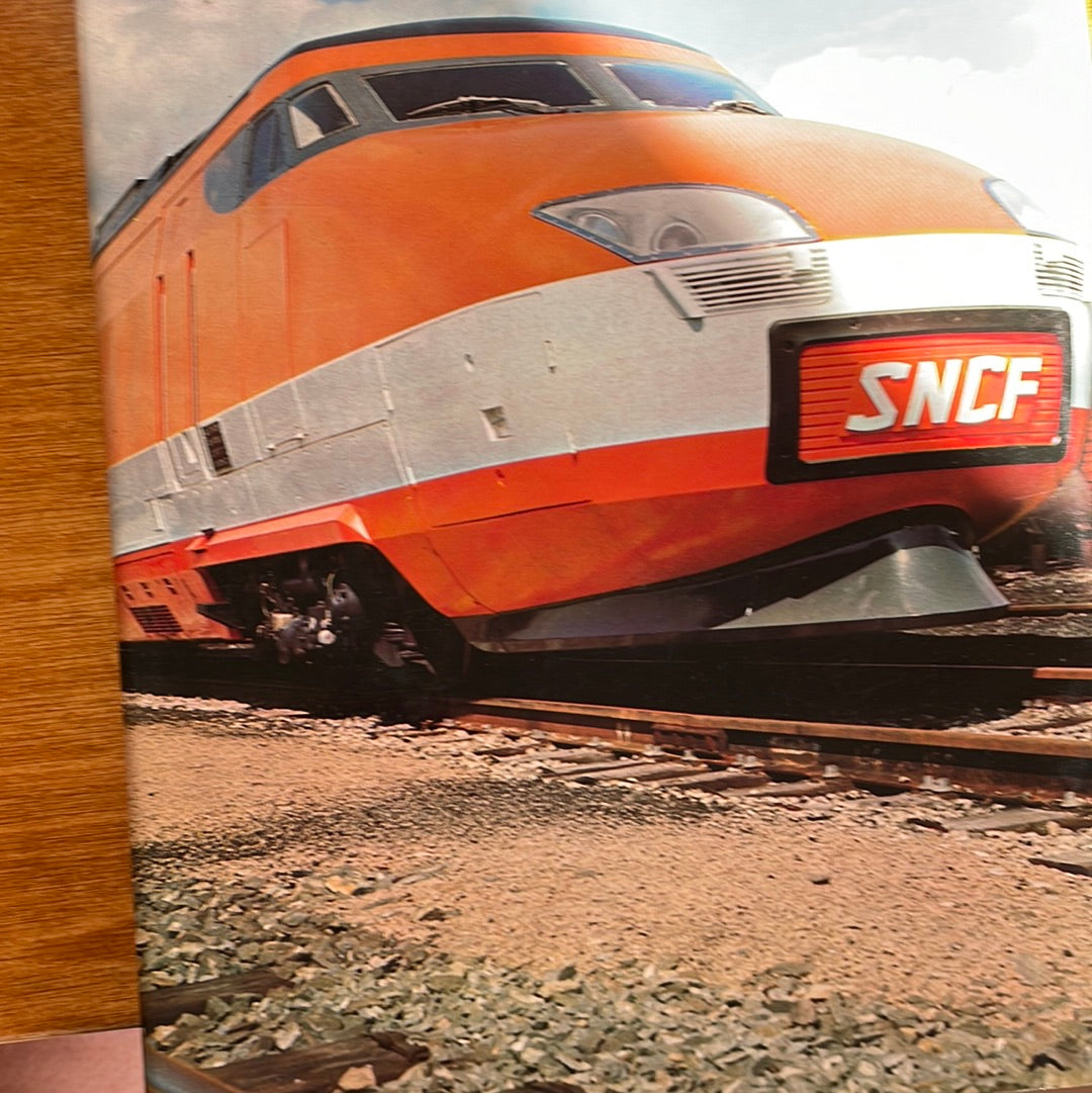 Trains An Illustrated History Of Locomotive Development - SP Gordon