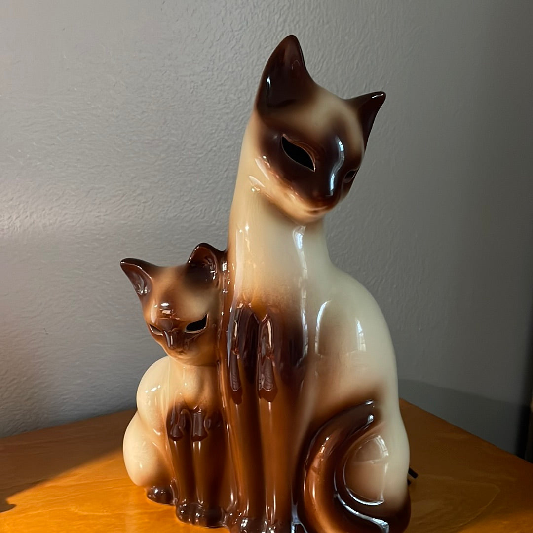 Vintage Mid-Century Siamese Cat Lamp By Howard Kron