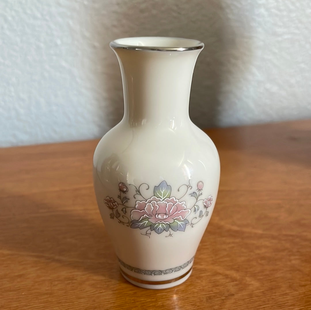 Lenox Charleston Mini Bud Vase