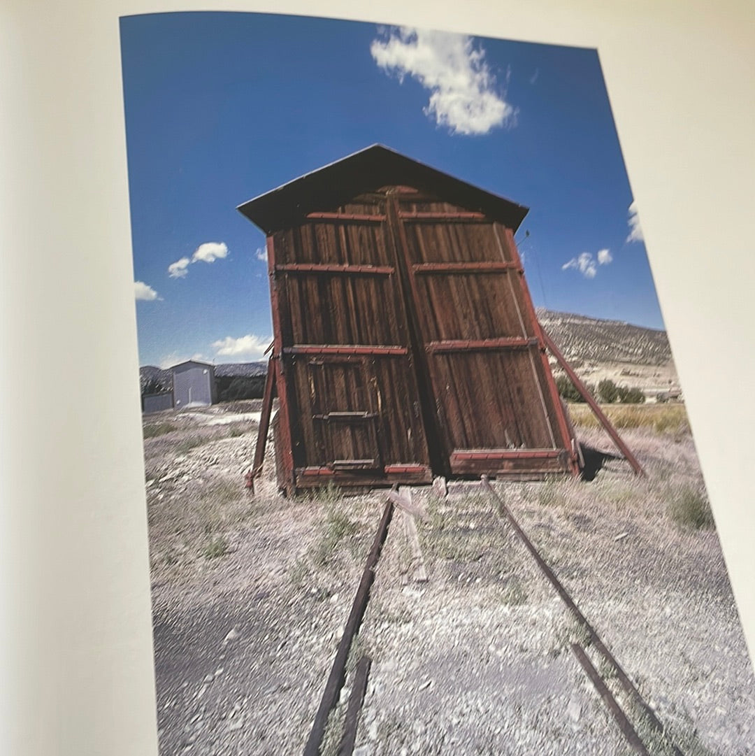 Great American Train Stations - By: Hans and April Halberstadt