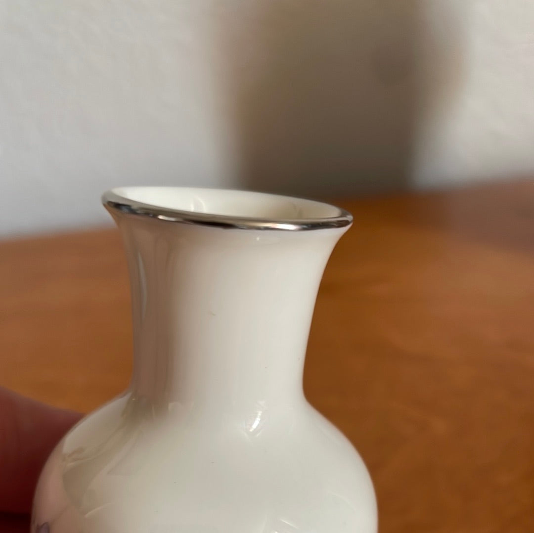 Lenox Charleston Mini Bud Vase