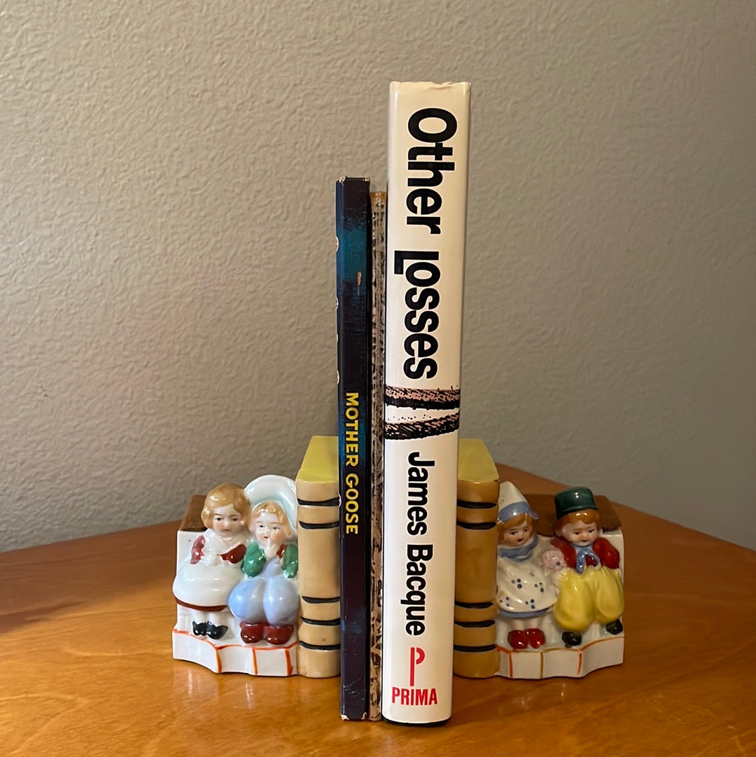 Bookends - Dutch kids Ceramic