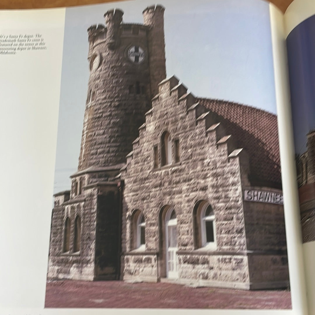 Great American Train Stations - By: Hans and April Halberstadt