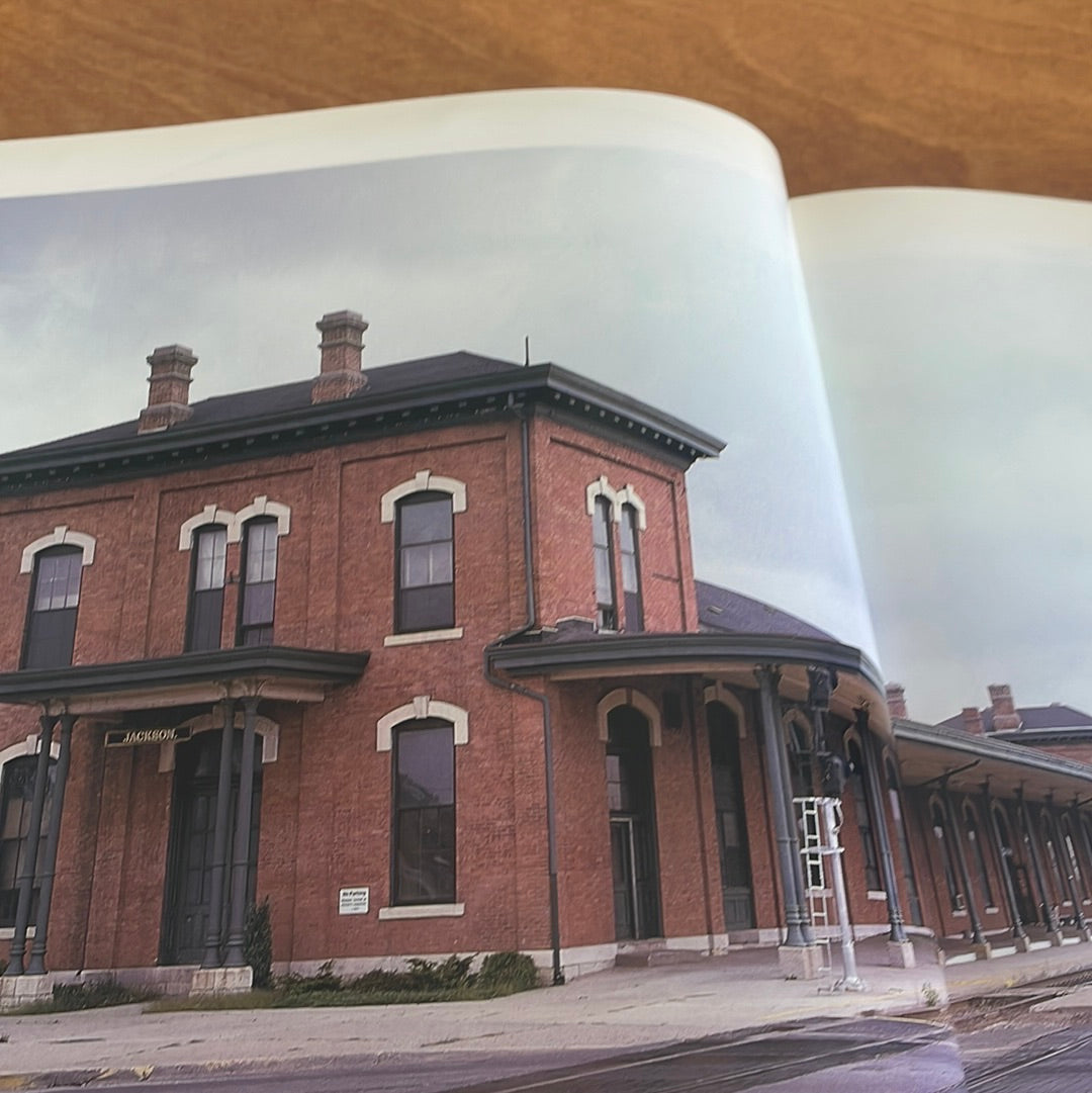 Great American Train Stations - By: Hans and April Halberstadt
