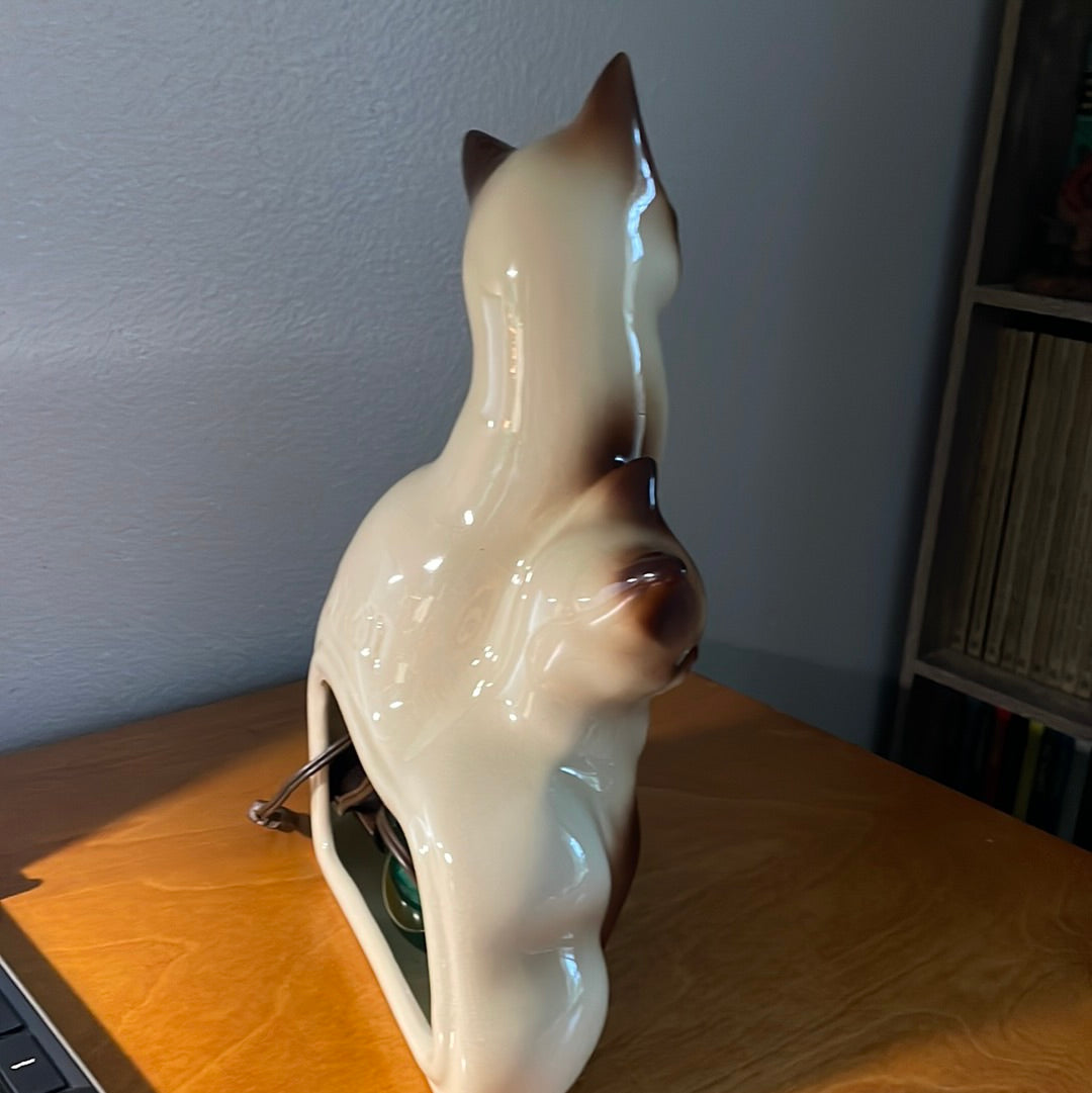 Vintage Mid-Century Siamese Cat Lamp By Howard Kron