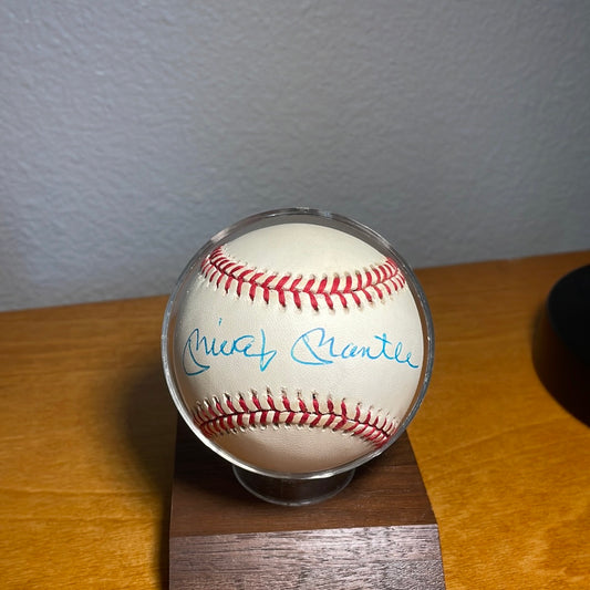Mickey Mantle Autograph Baseball