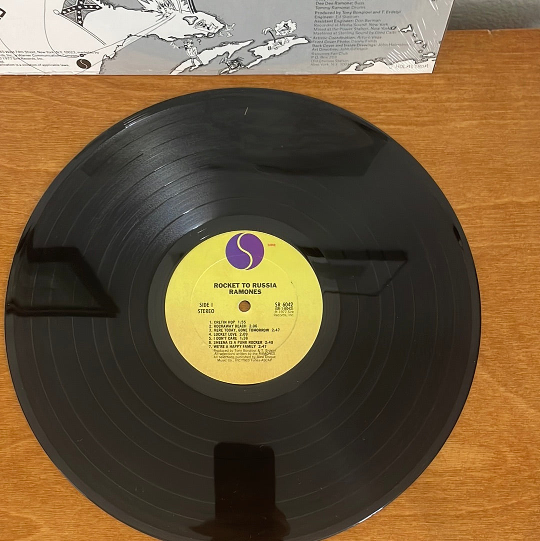 Ramones - Rocket To Russia (C) 1977 Vinyl Record