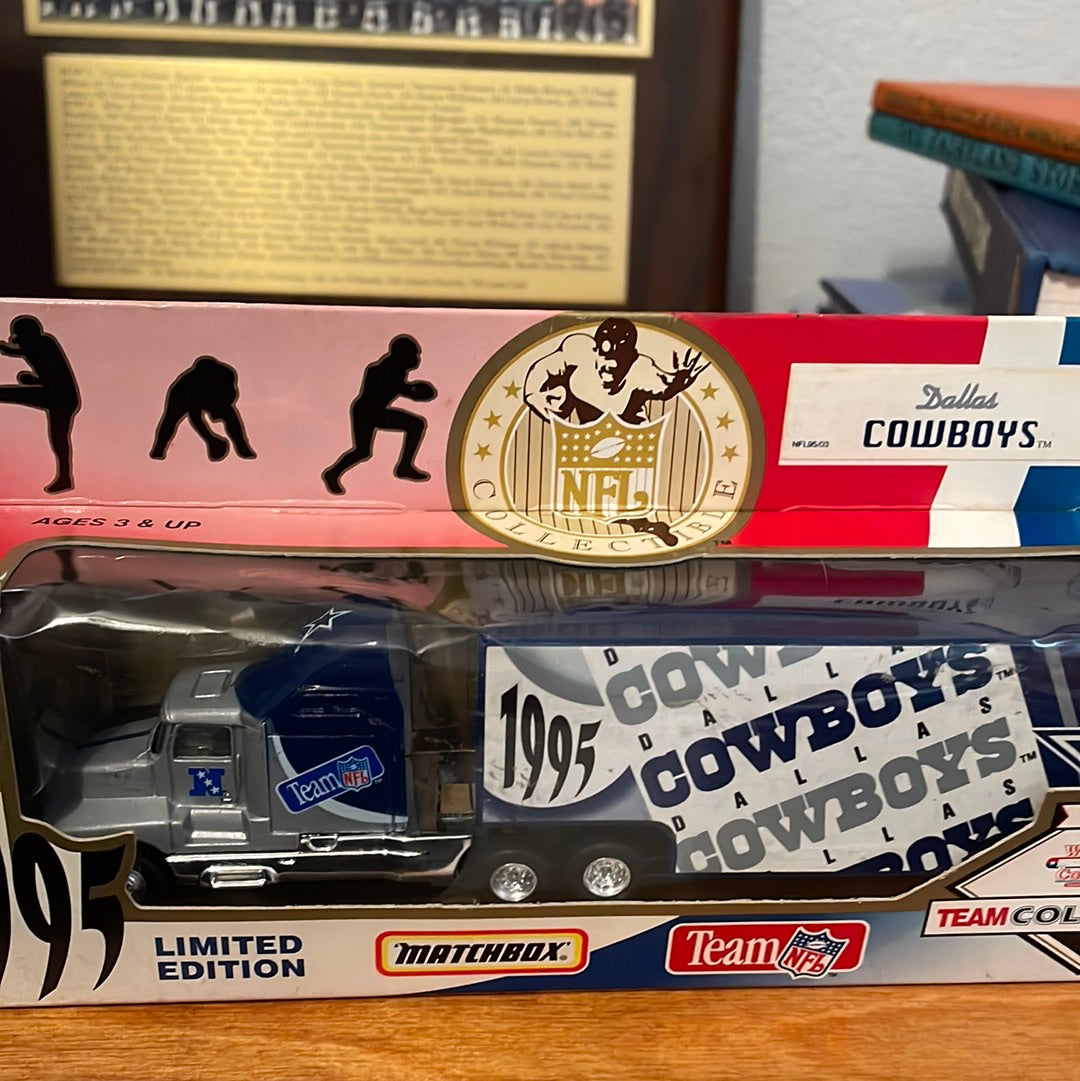 1995 Dallas Cowboys Team Collectible Series by Matchbox