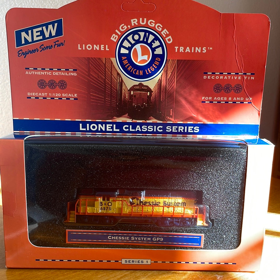 Lionel Big Rugged 1998 Series 1 - Chessie System GP9