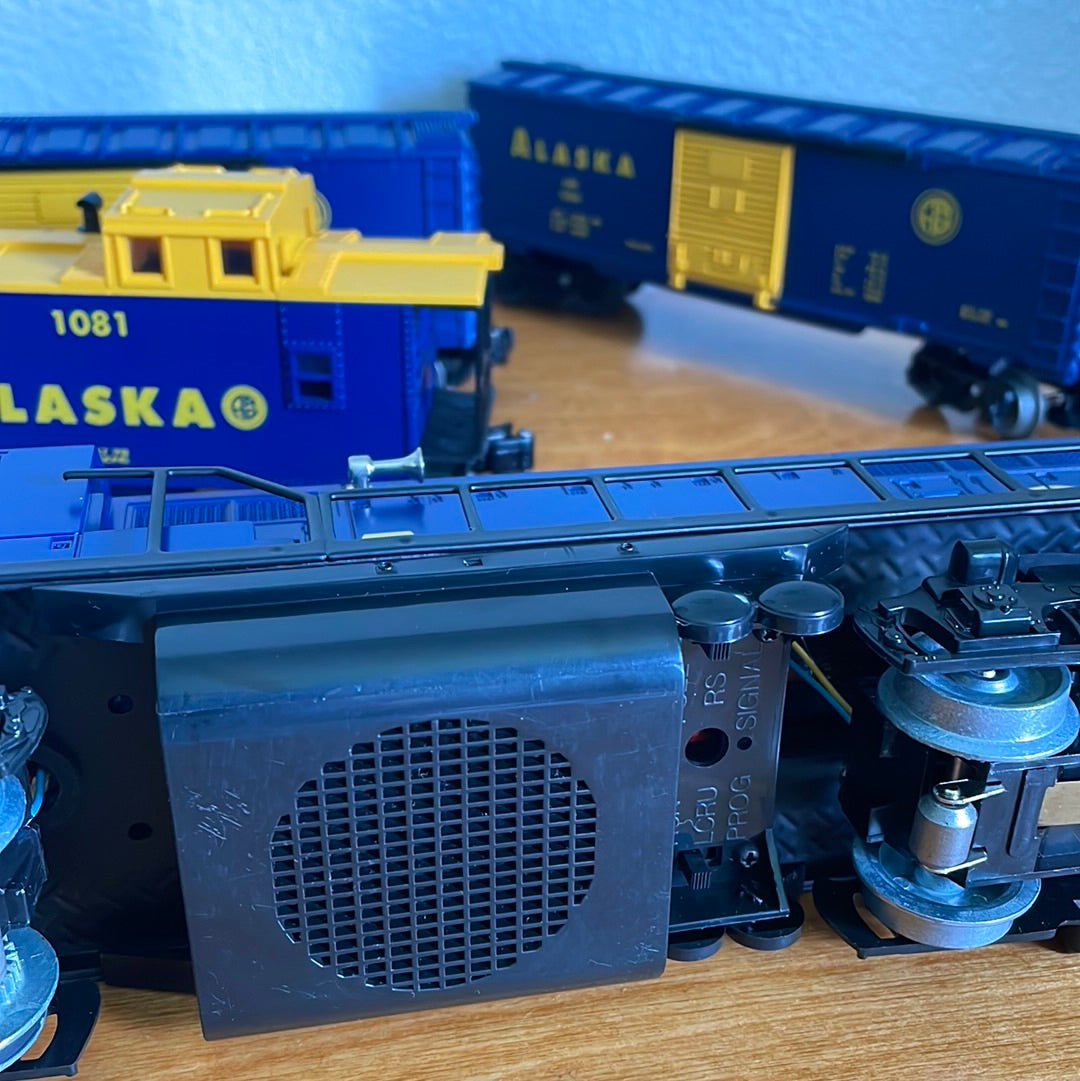 Alaska GP7 Diesel Locomotive - Lionel No.1802