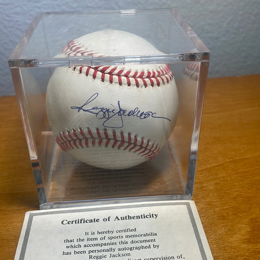 Reggie Jackson Autograph Baseball Ball