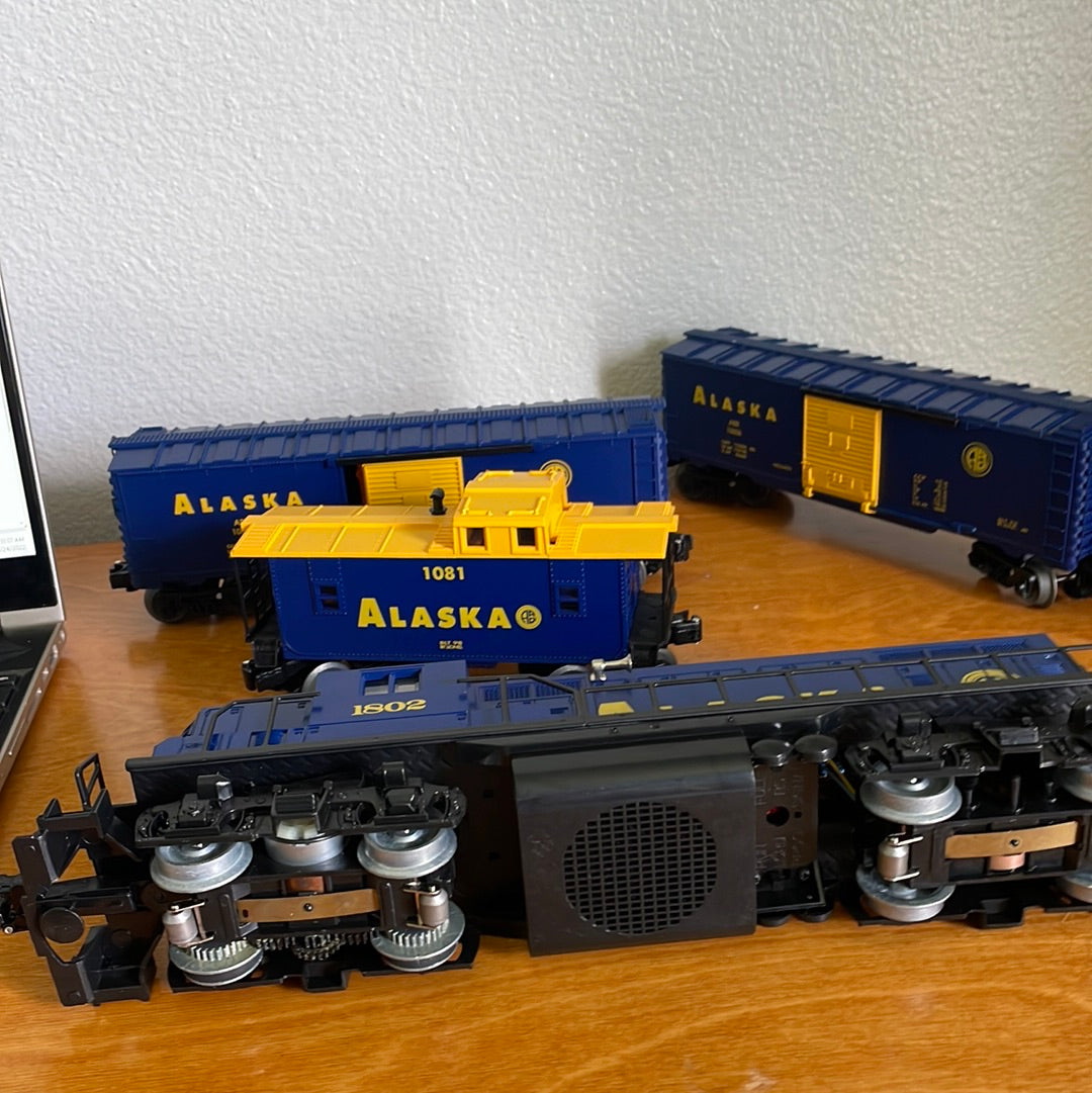 Alaska GP7 Diesel Locomotive - Lionel No.1802