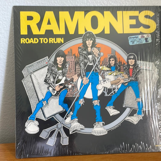 Ramones - Road To Ruin (C) 1978 Sire Records, Inc.