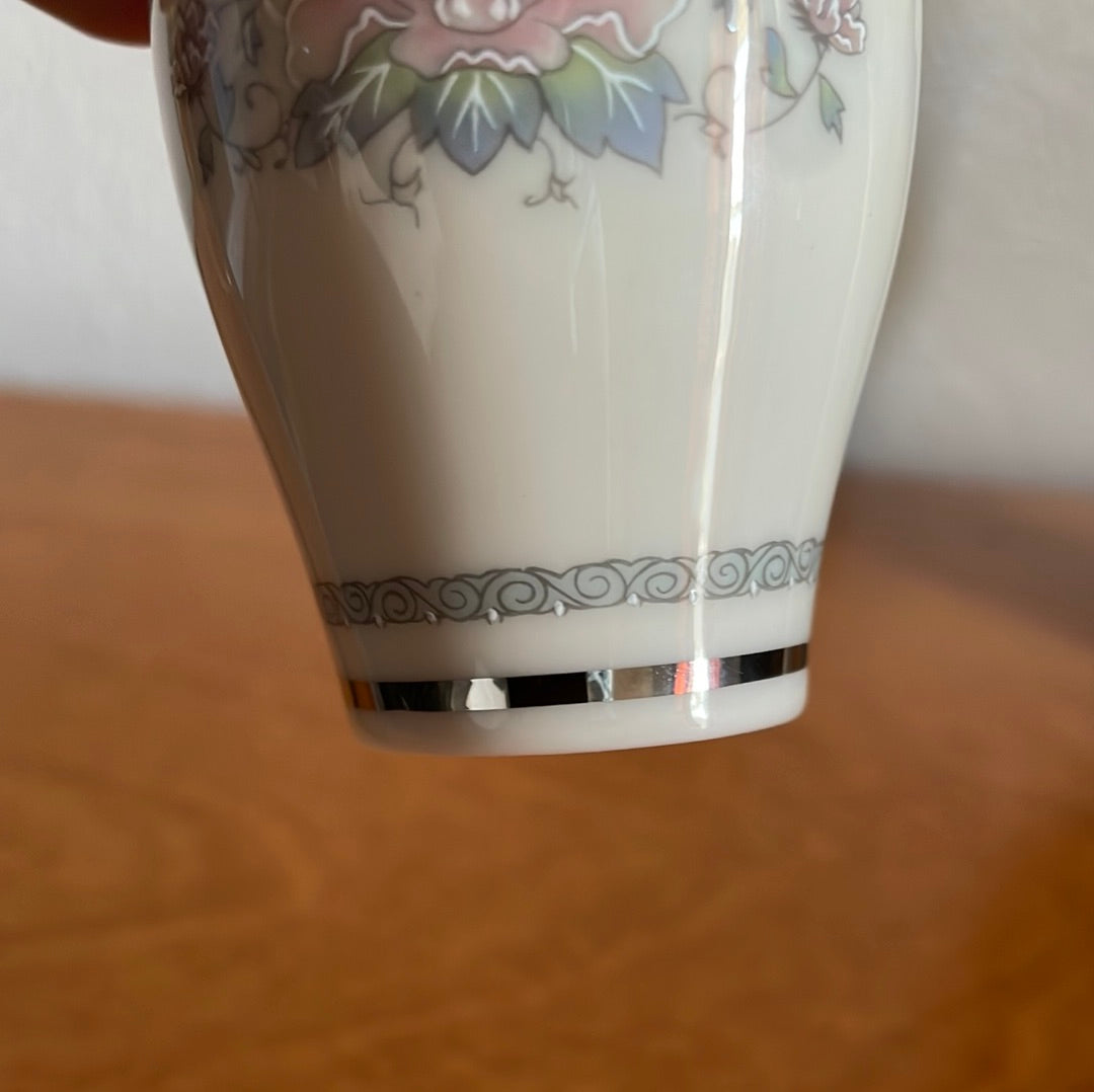 Lenox Charleston Mini Bud Vase