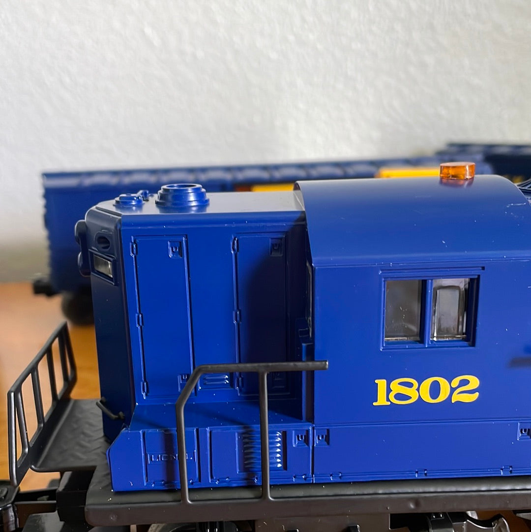 Alaska GP7 Diesel Locomotive - Lionel No.1802